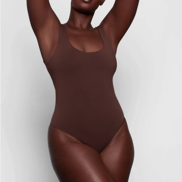 SKIMS Other - Skims soft Smoothing Seamless Thong Bodysuit Cocoa Size 1X